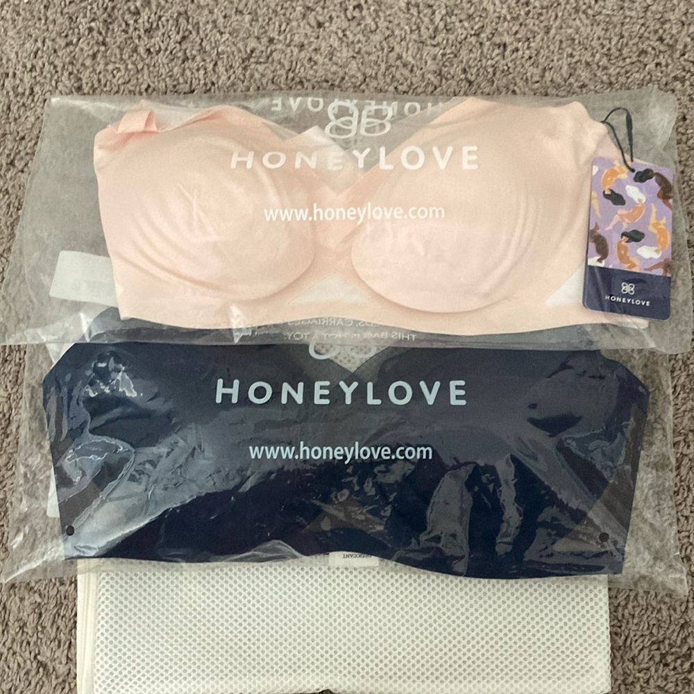 Honey Love Life Wear Crossover Bras. Size Medium.